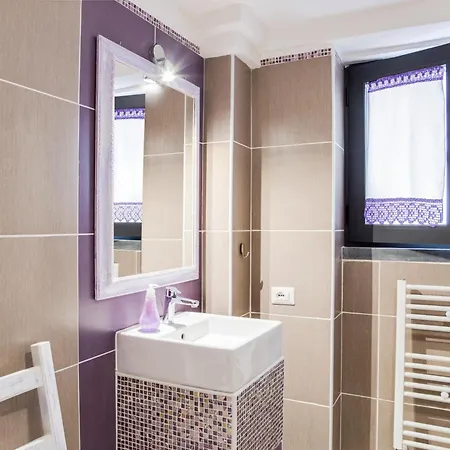 Giulia - Vesuvio Pompei Sorrento Guest house *