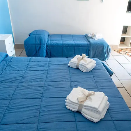 Giulia - Vesuvio Pompei Sorrento Guest house